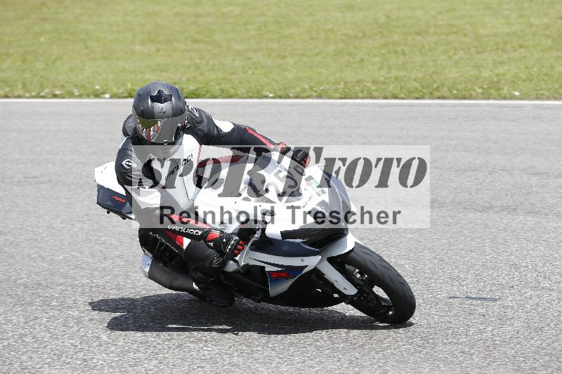 /Archiv-2024/25 30.05.2024 TZ Motorsport Training ADR/Gruppe gruen/25